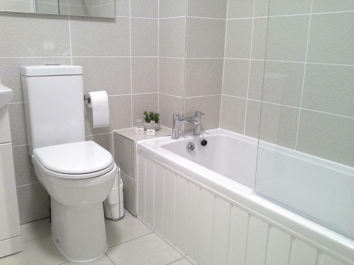 אדינבורו Modern Leith Apartment. מראה חיצוני תמונה